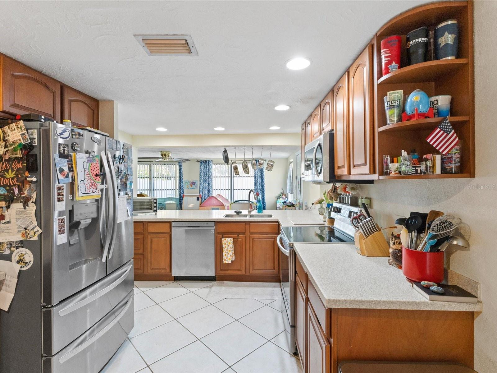 LA VILLA GARDENS - Residential