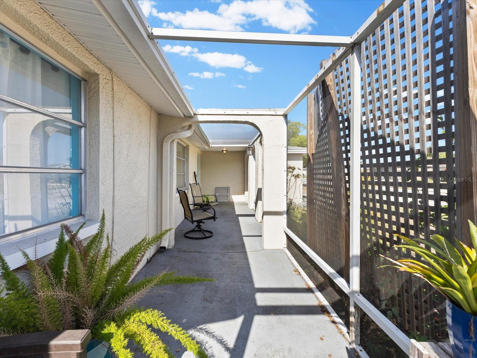 LA VILLA GARDENS - Residential