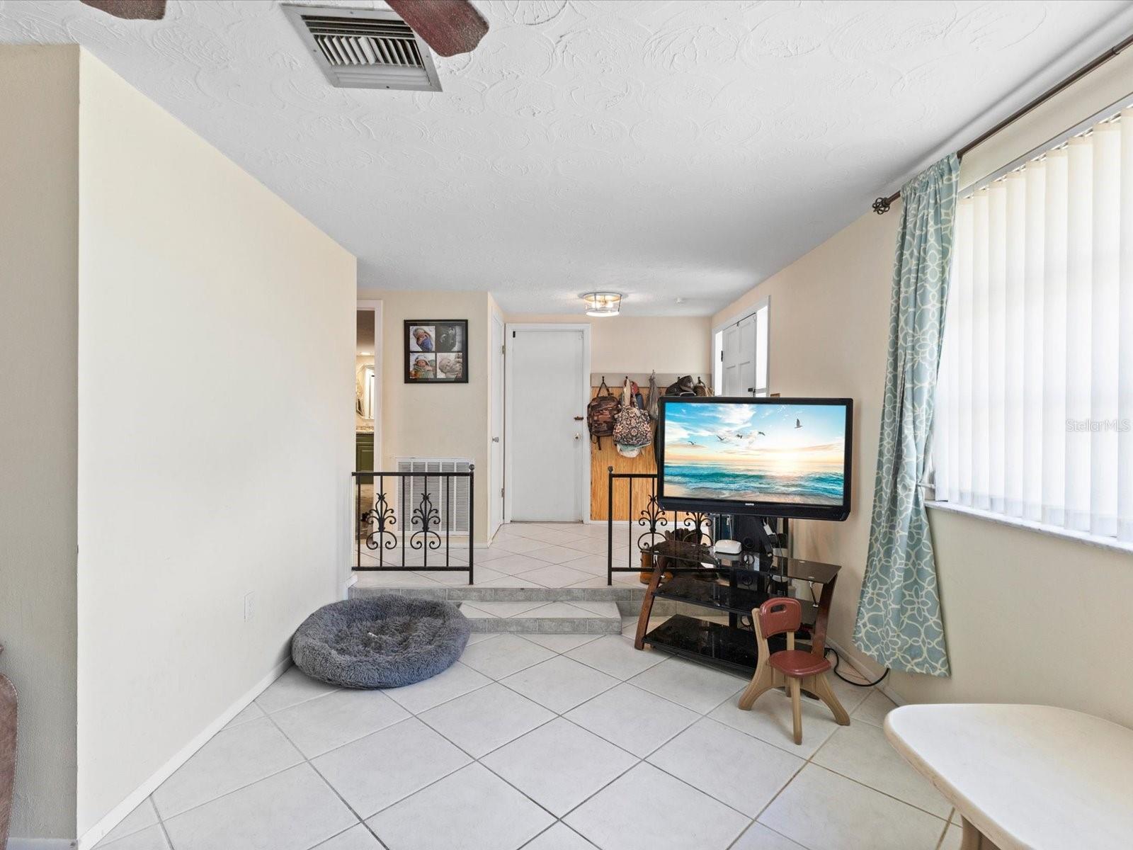 LA VILLA GARDENS - Residential