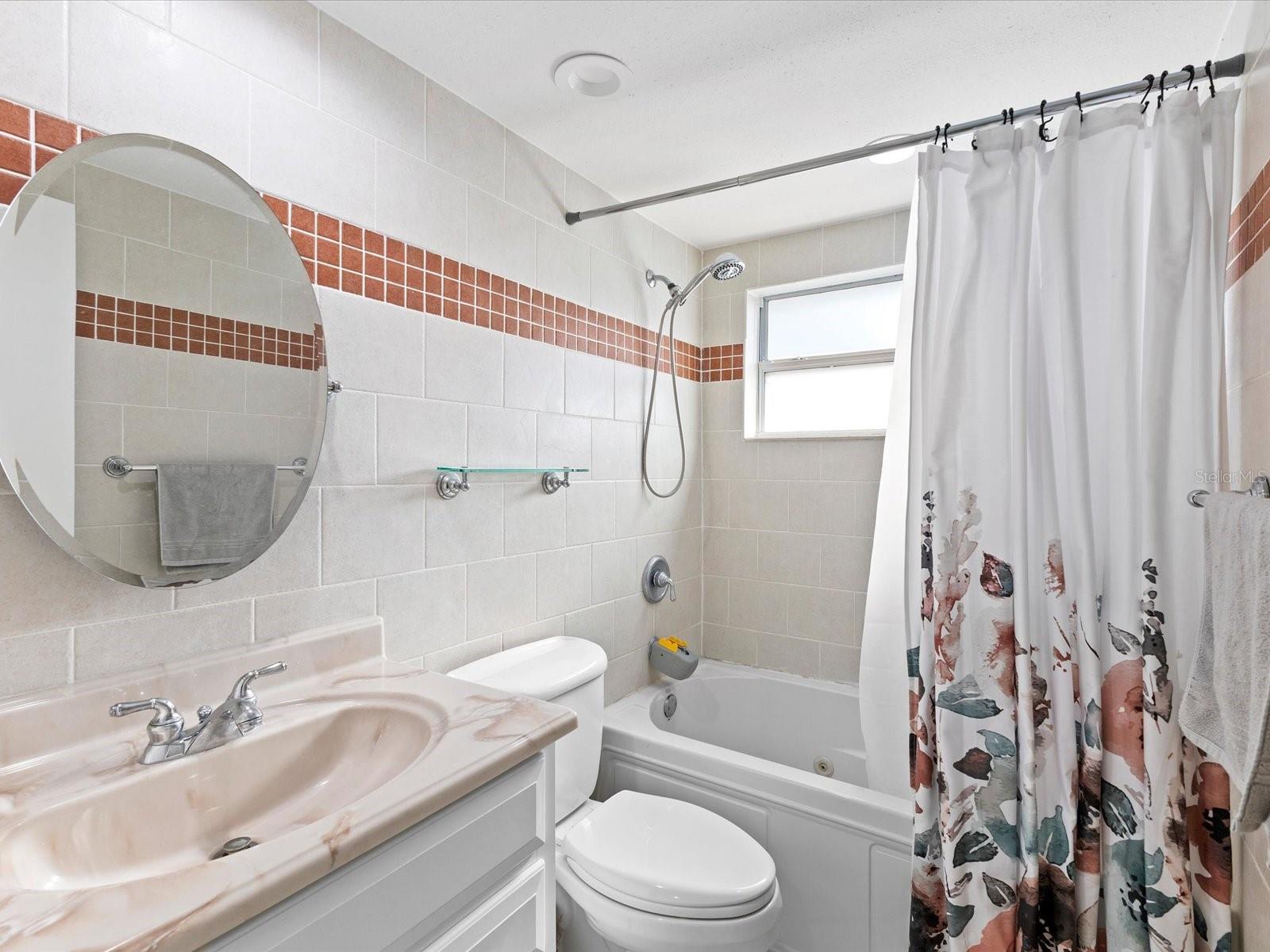 LA VILLA GARDENS - Residential