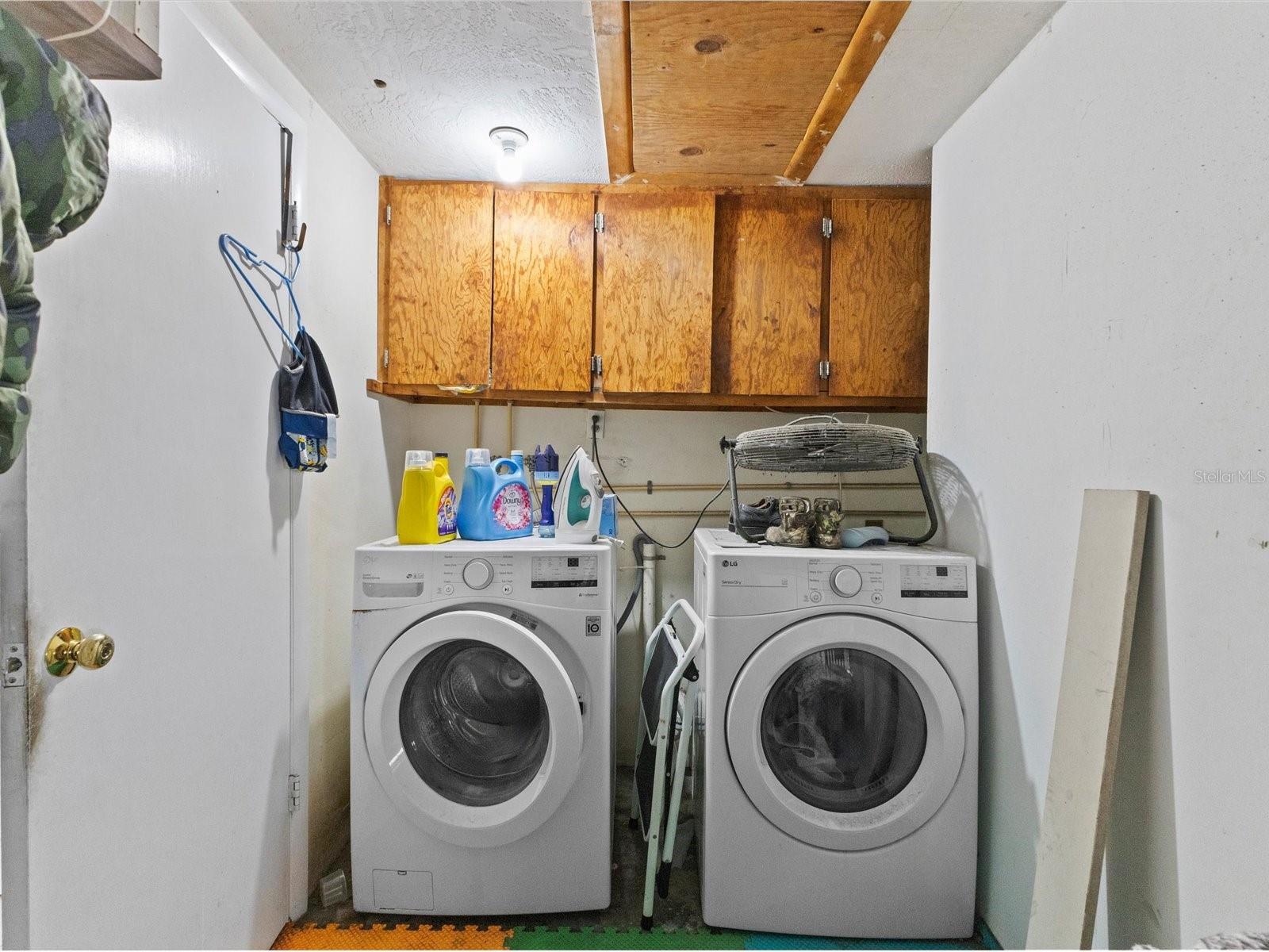 LA VILLA GARDENS - Residential