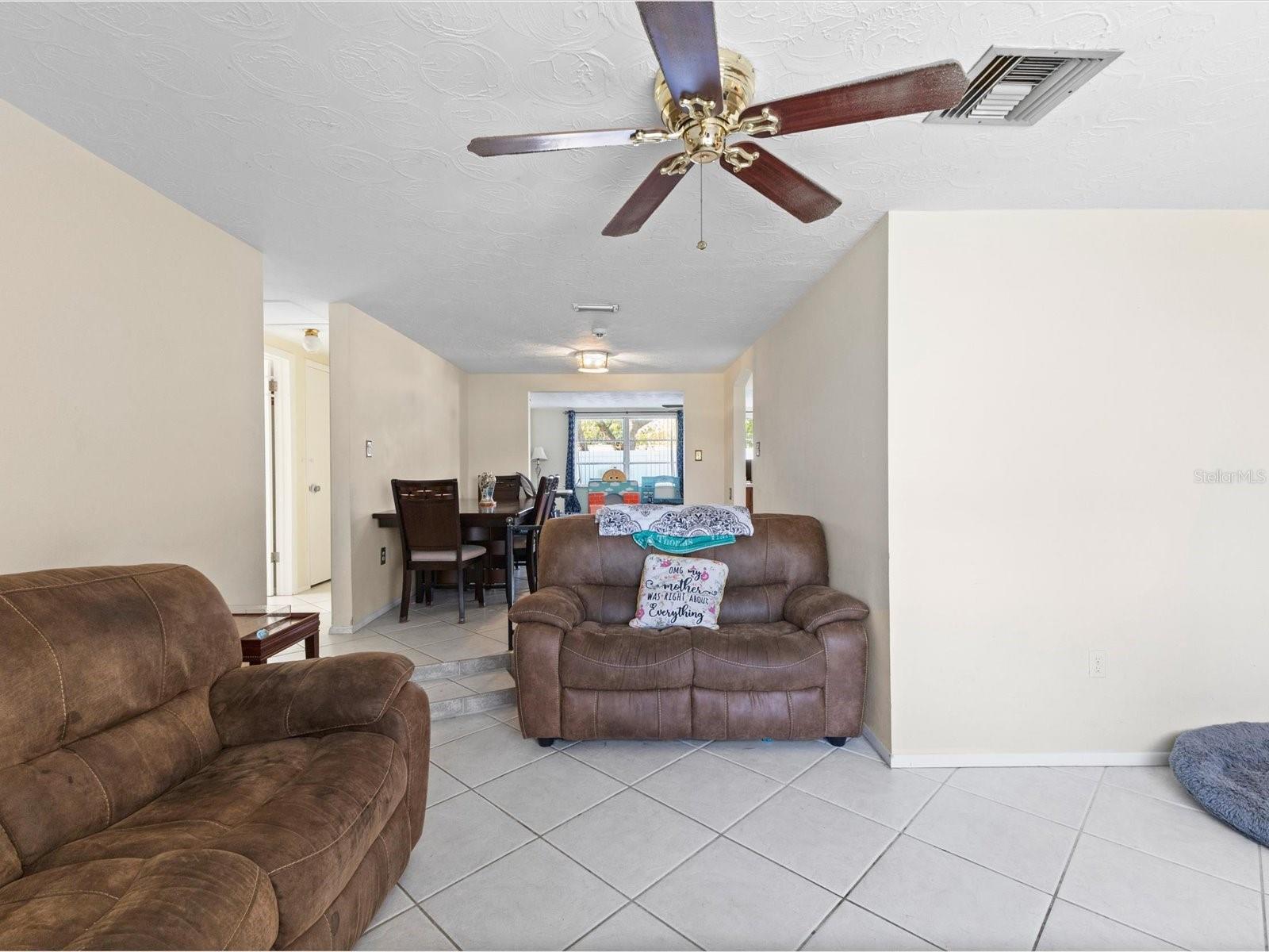 LA VILLA GARDENS - Residential