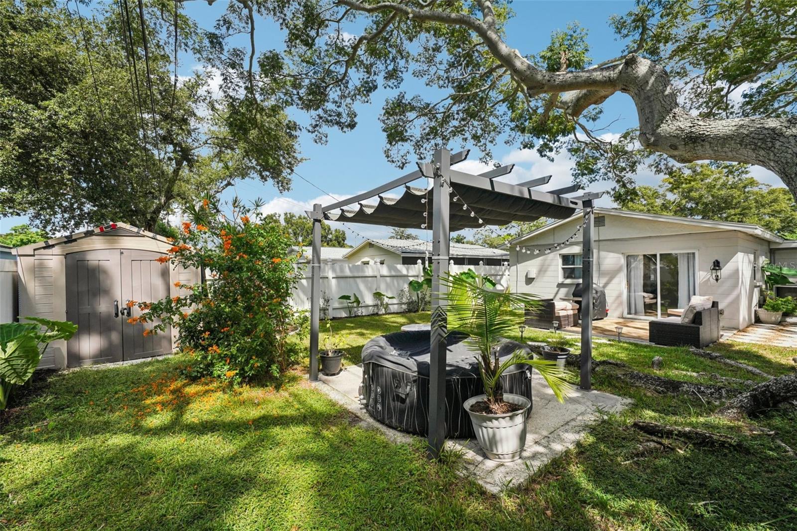 2526 29TH STREET N