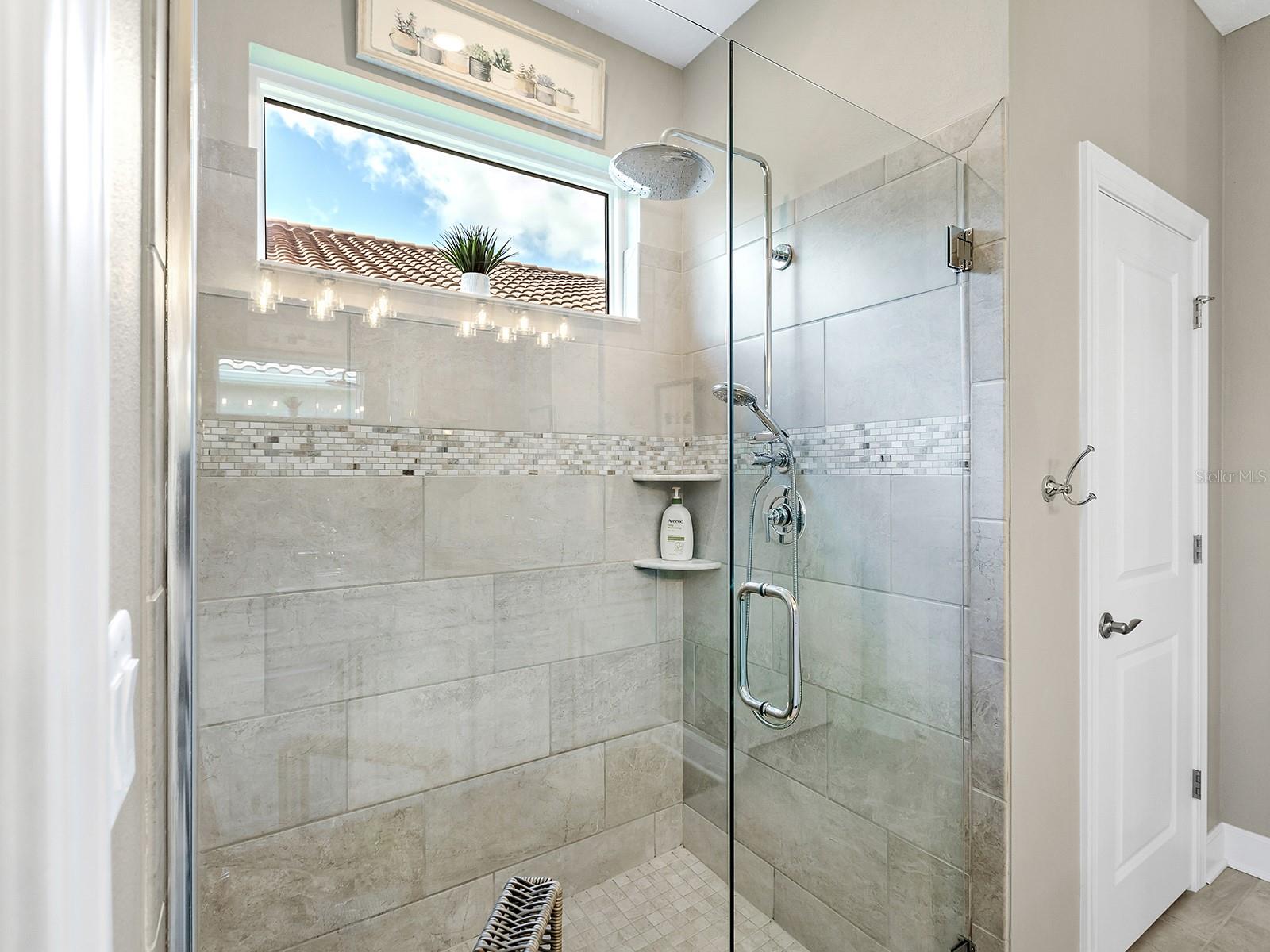 VENICE WOODLANDS - Residential