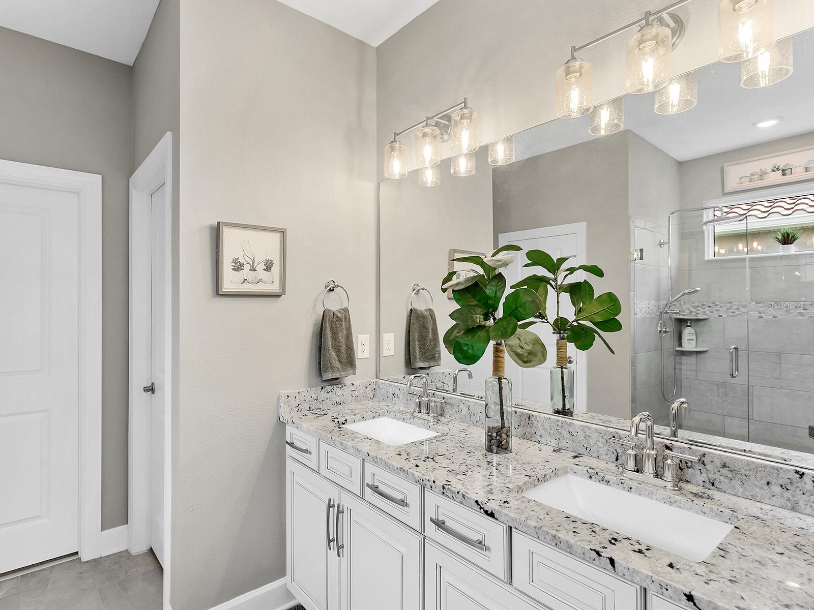VENICE WOODLANDS - Residential
