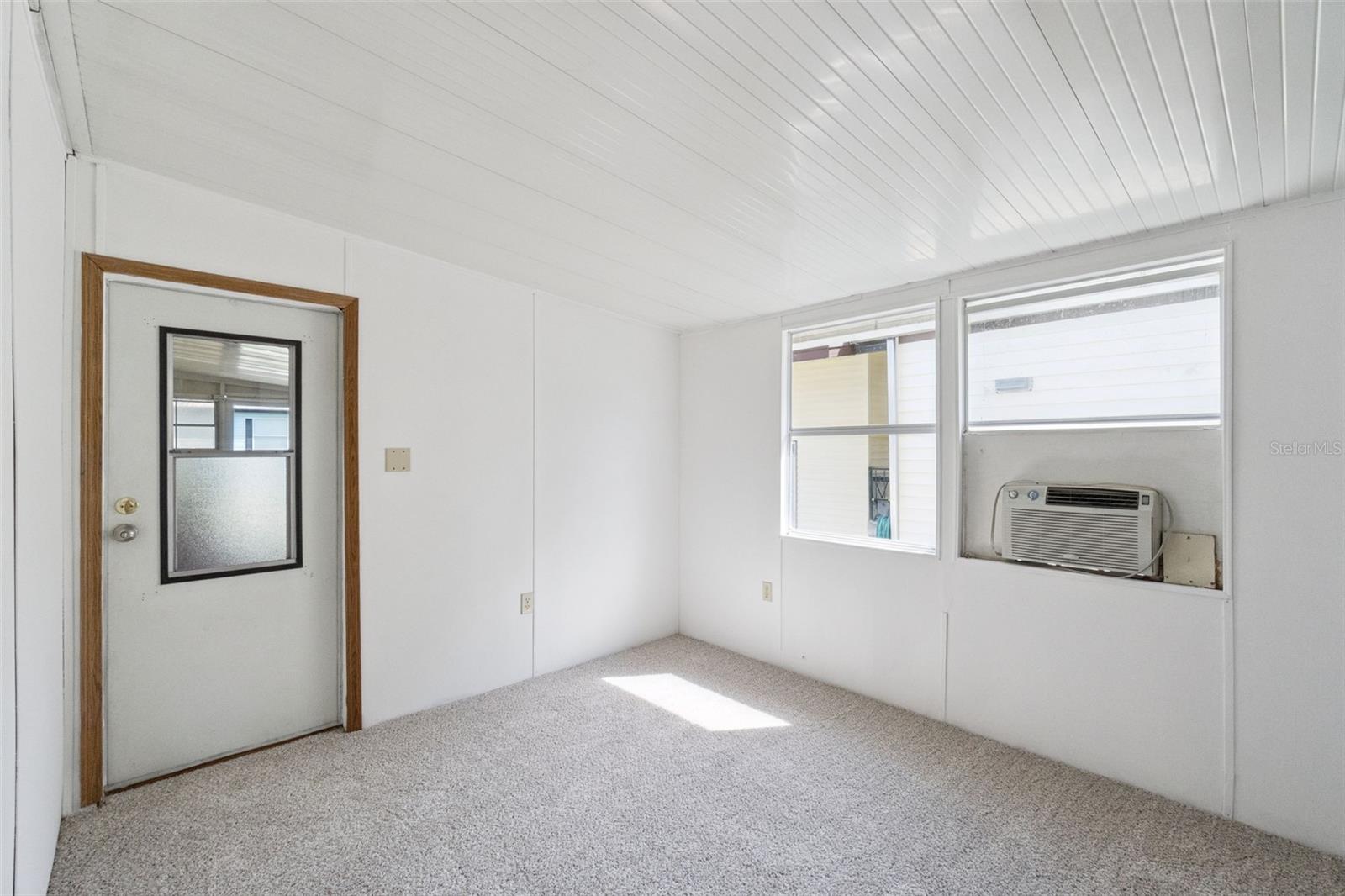 INTERNATIONAL BASS LAKE RESORT PH 01 - Residential