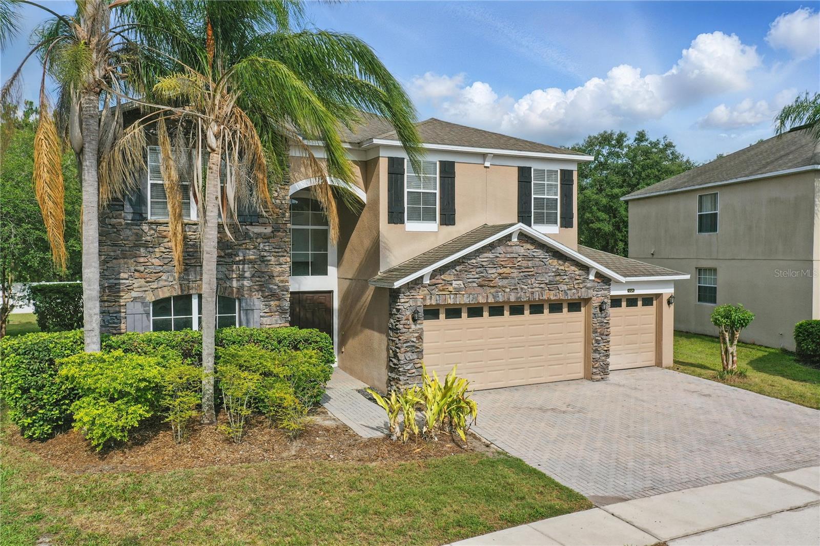 5525 OAKWORTH PLACE