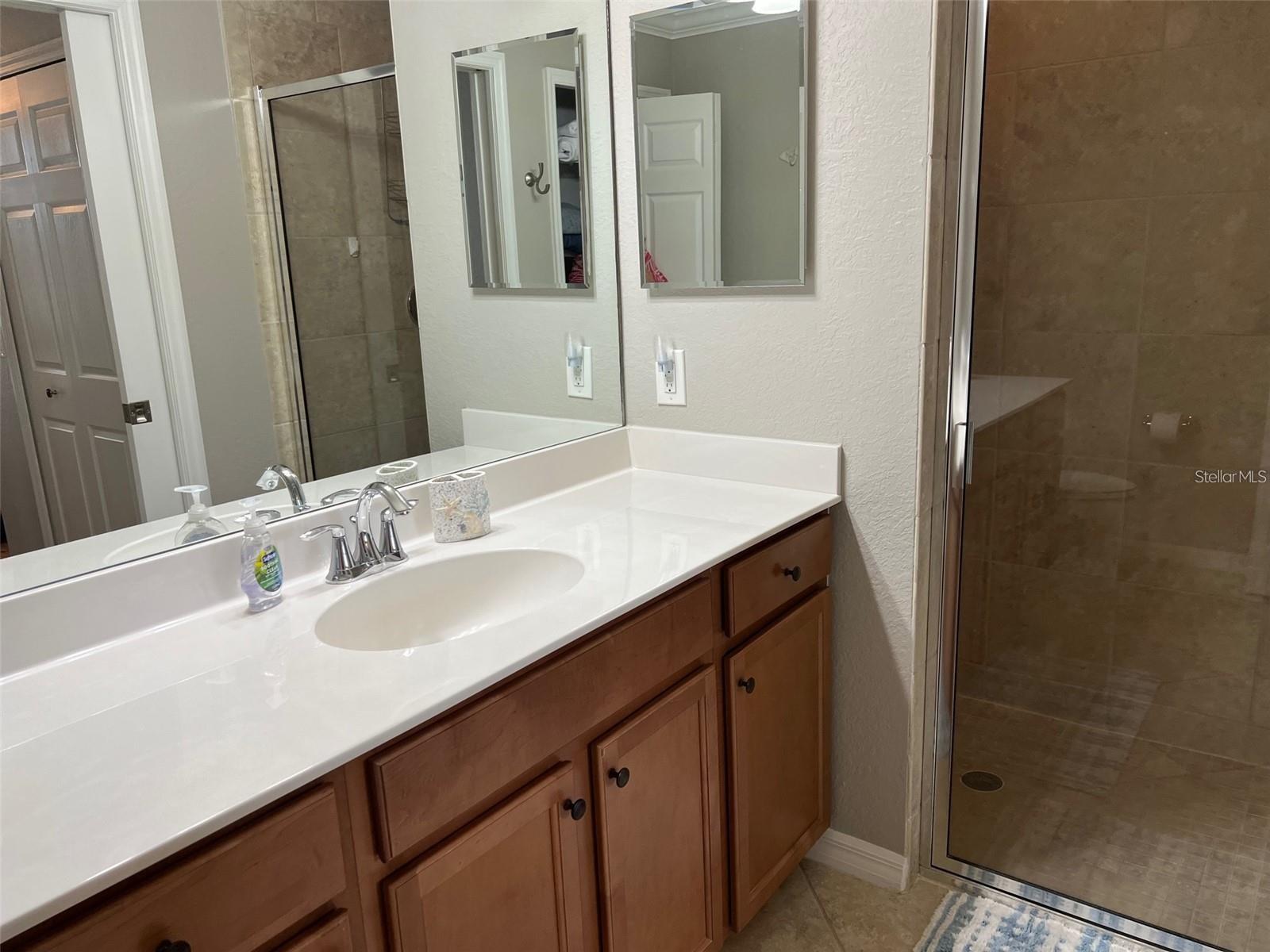 RIVER STRAND - Residential Lease