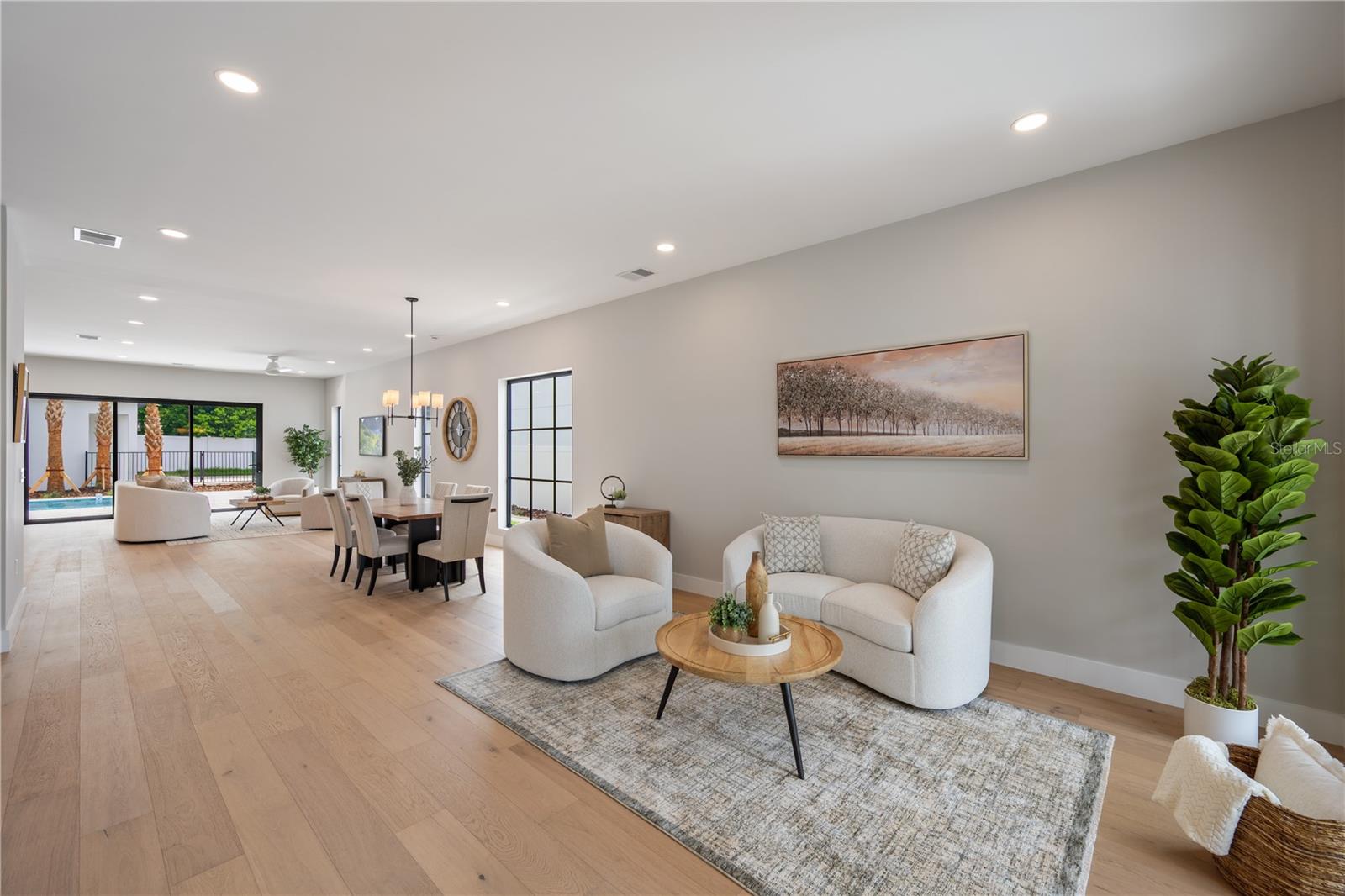 917 LAKE EMERALD DRIVE