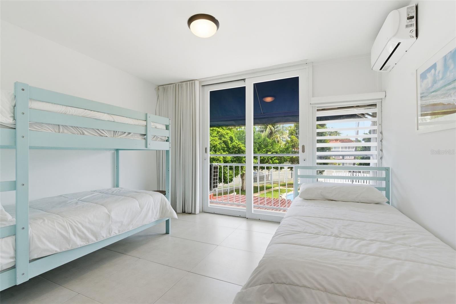 VILLAS DE PLAYA II - Residential