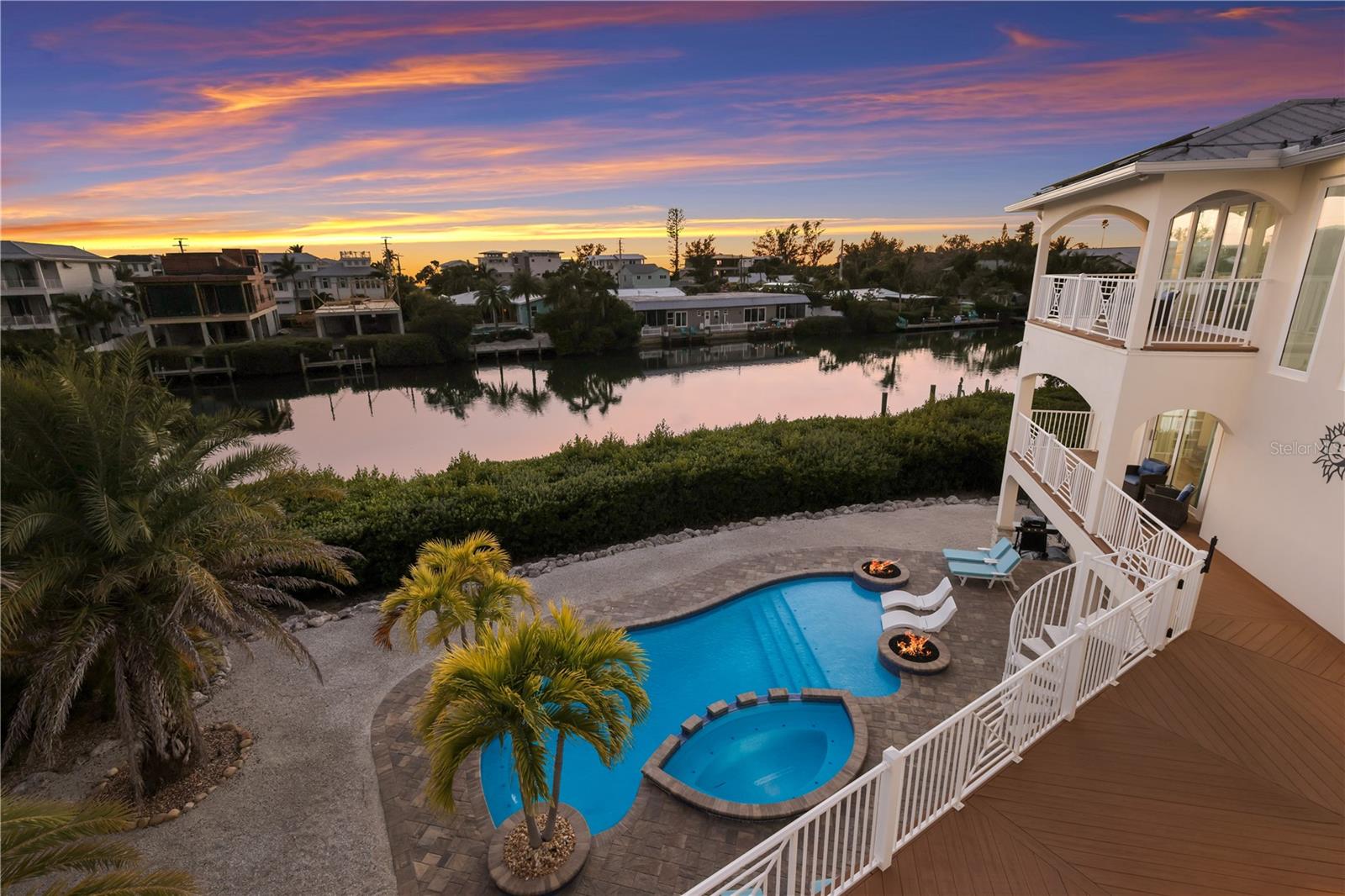 COCONUT BAYOU - Residential