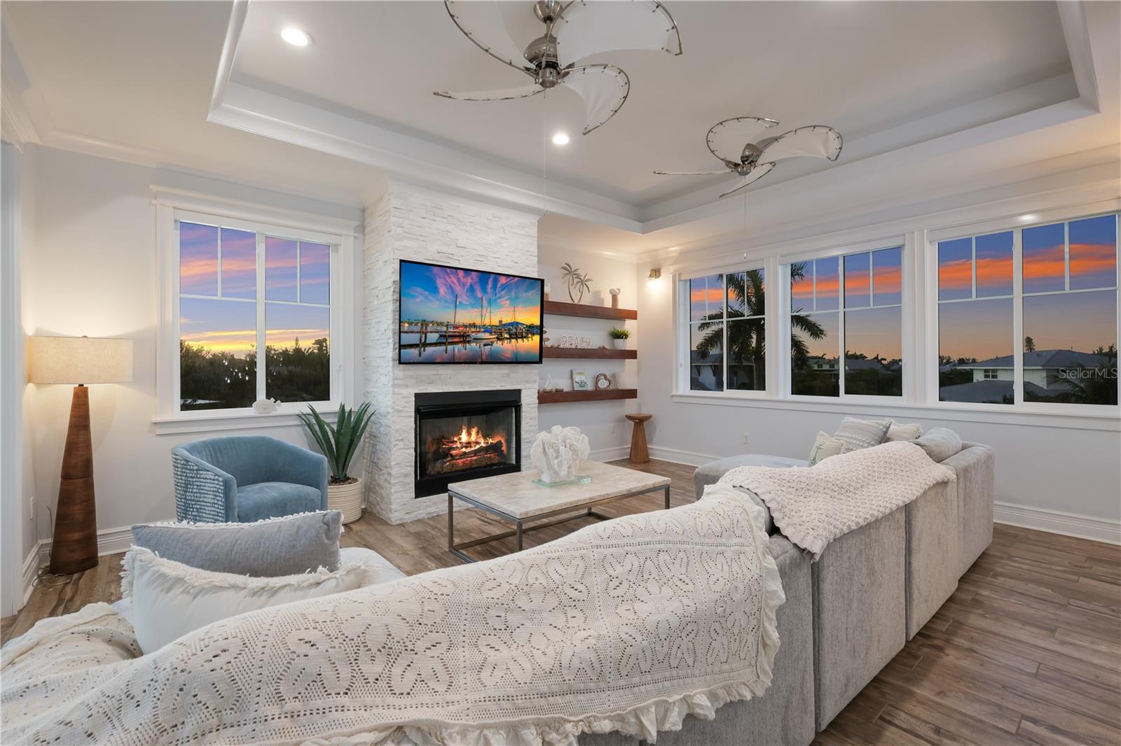 COCONUT BAYOU - Residential