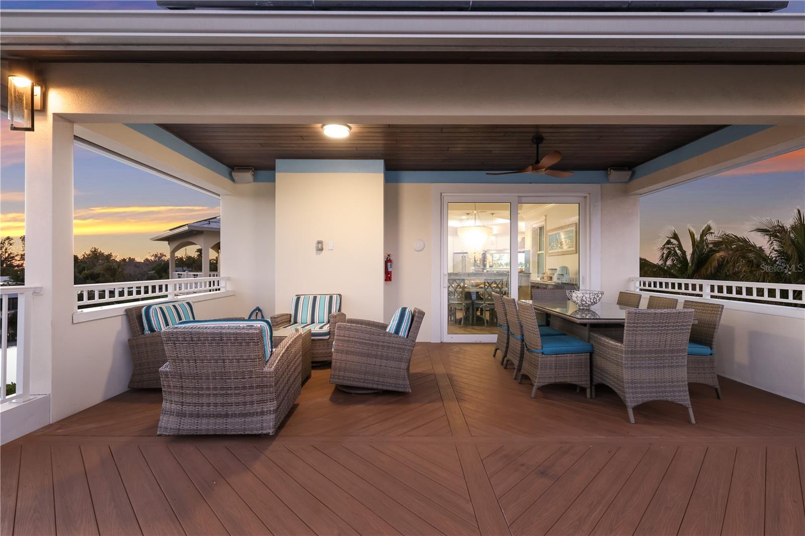 COCONUT BAYOU - Residential