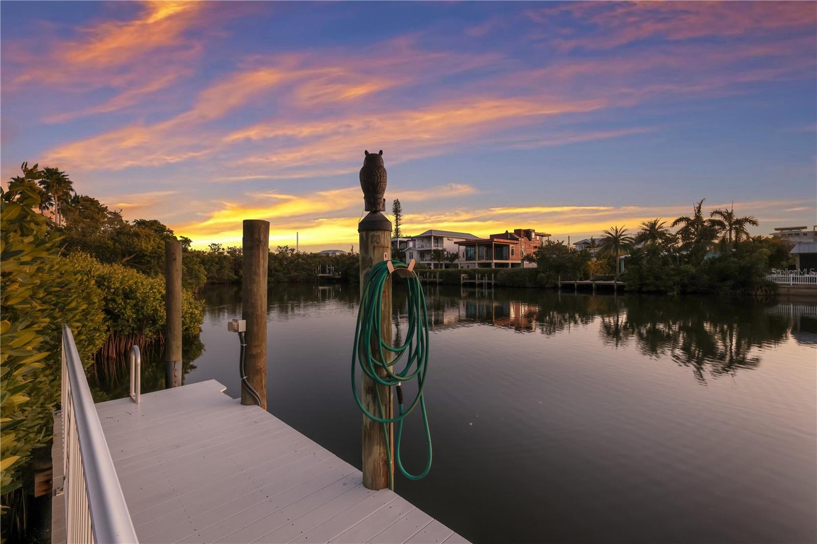 COCONUT BAYOU - Residential