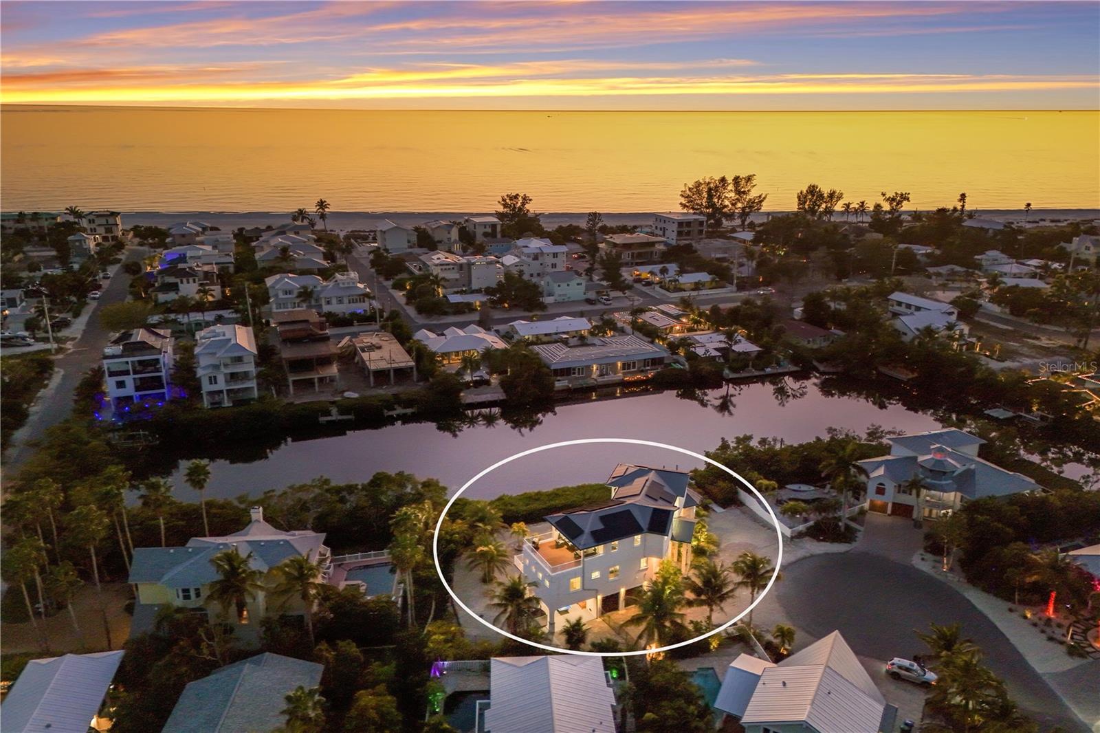 COCONUT BAYOU - Residential