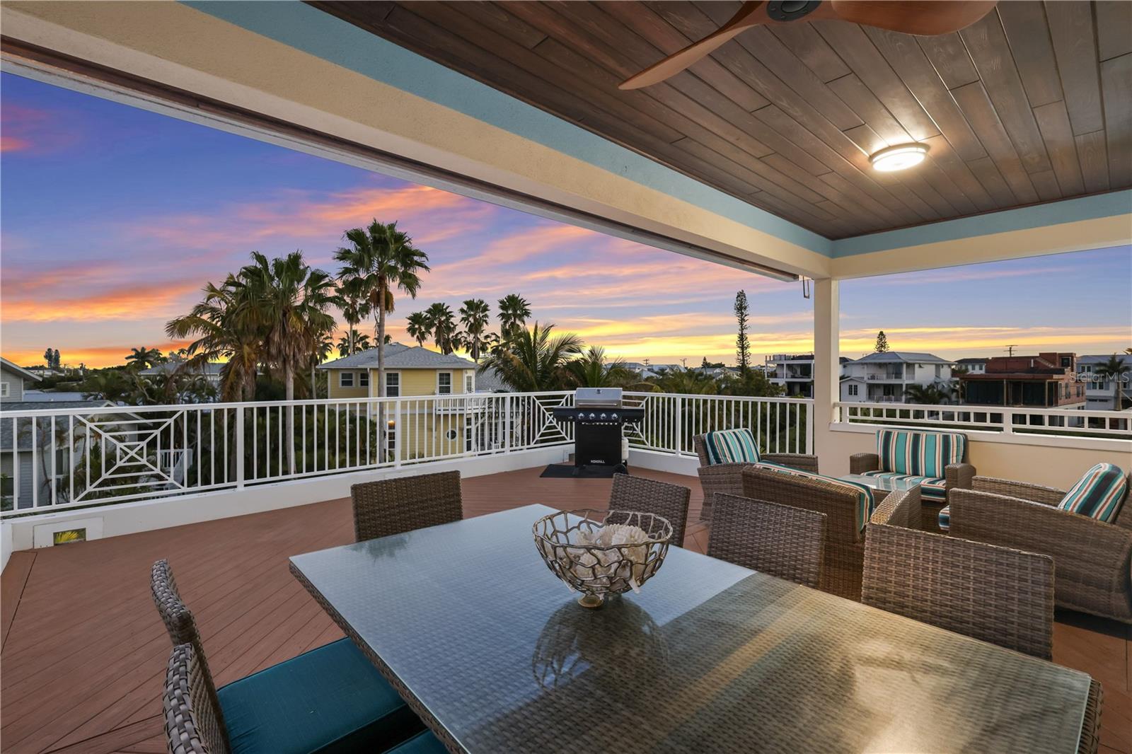 COCONUT BAYOU - Residential