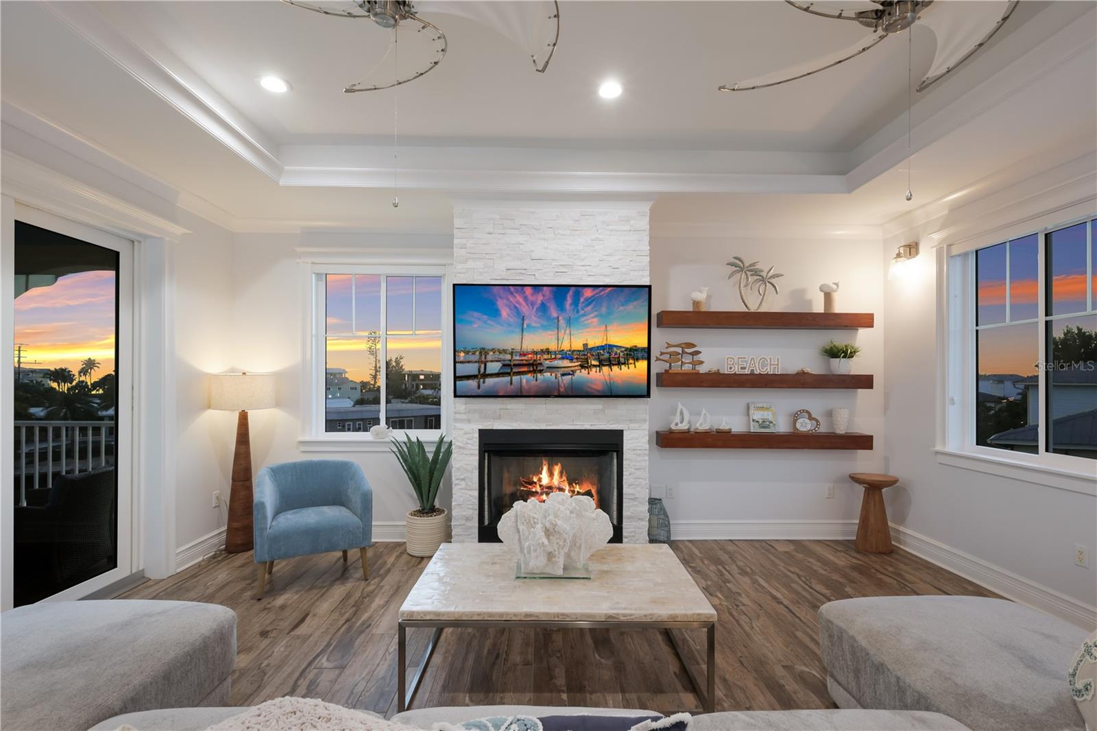 COCONUT BAYOU - Residential