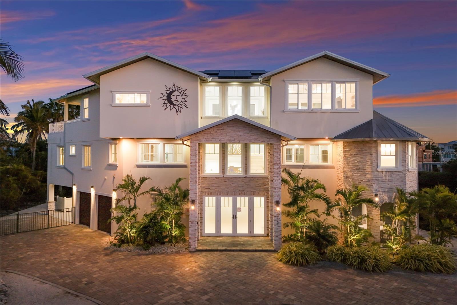 COCONUT BAYOU - Residential