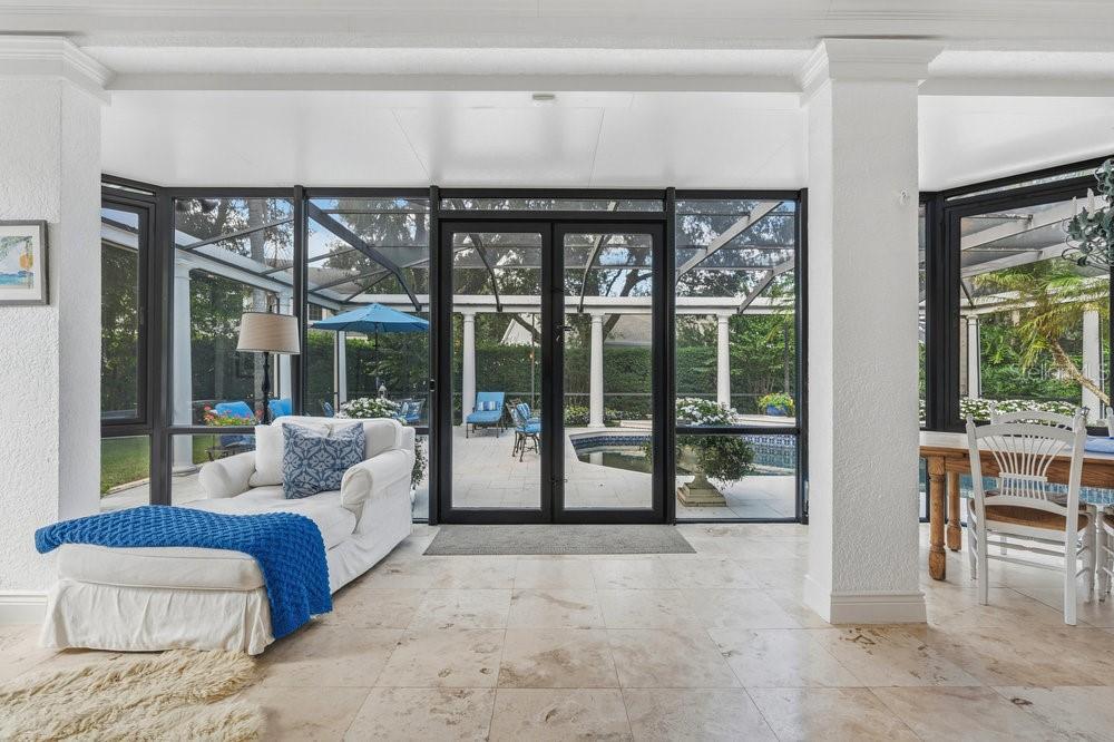 KEENES POINTE UNIT 1 - Residential