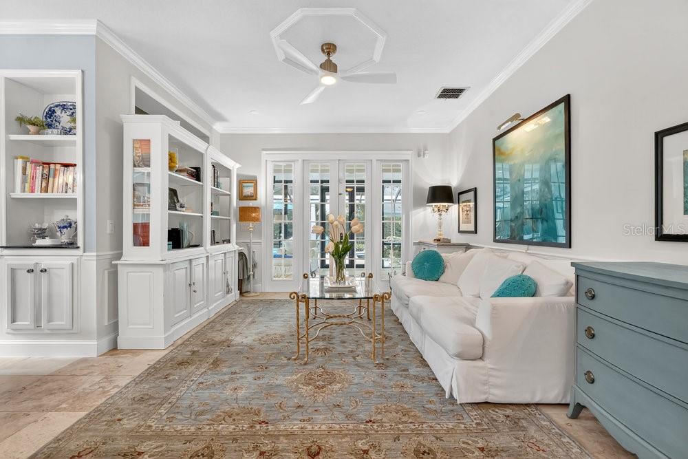 KEENES POINTE UNIT 1 - Residential