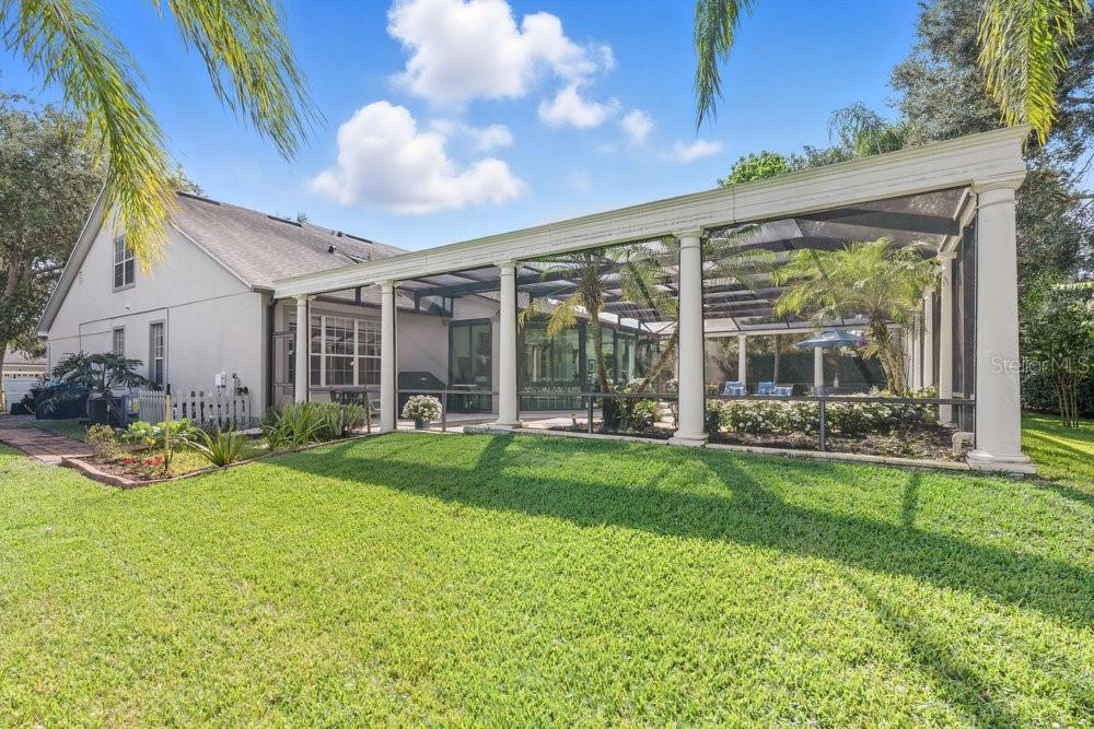 KEENES POINTE UNIT 1 - Residential