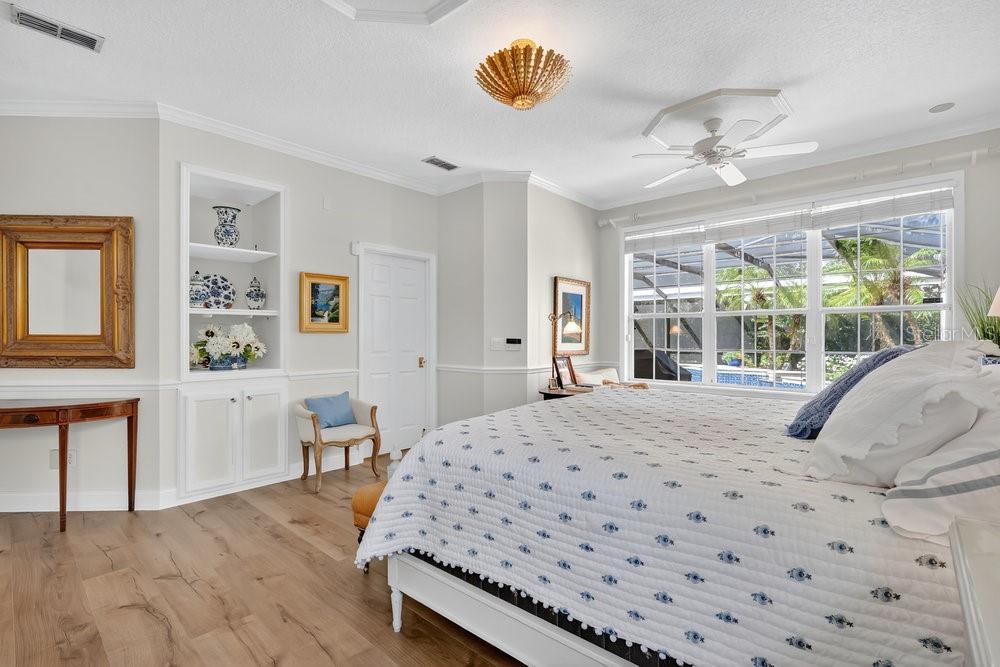 KEENES POINTE UNIT 1 - Residential