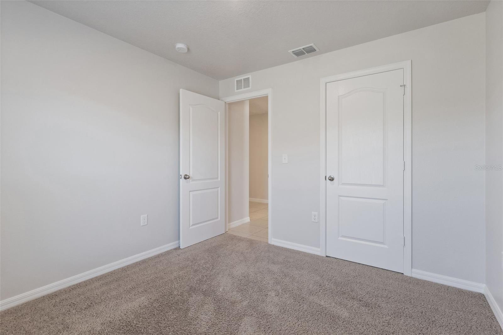 MEADOW RIDGE OF GRAND ISLAND - Residential