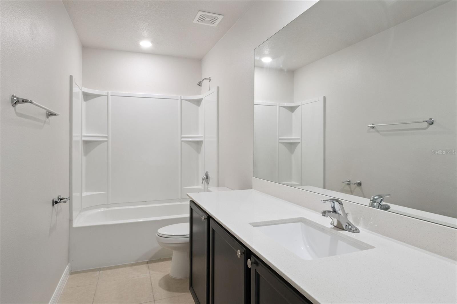 MEADOW RIDGE OF GRAND ISLAND - Residential