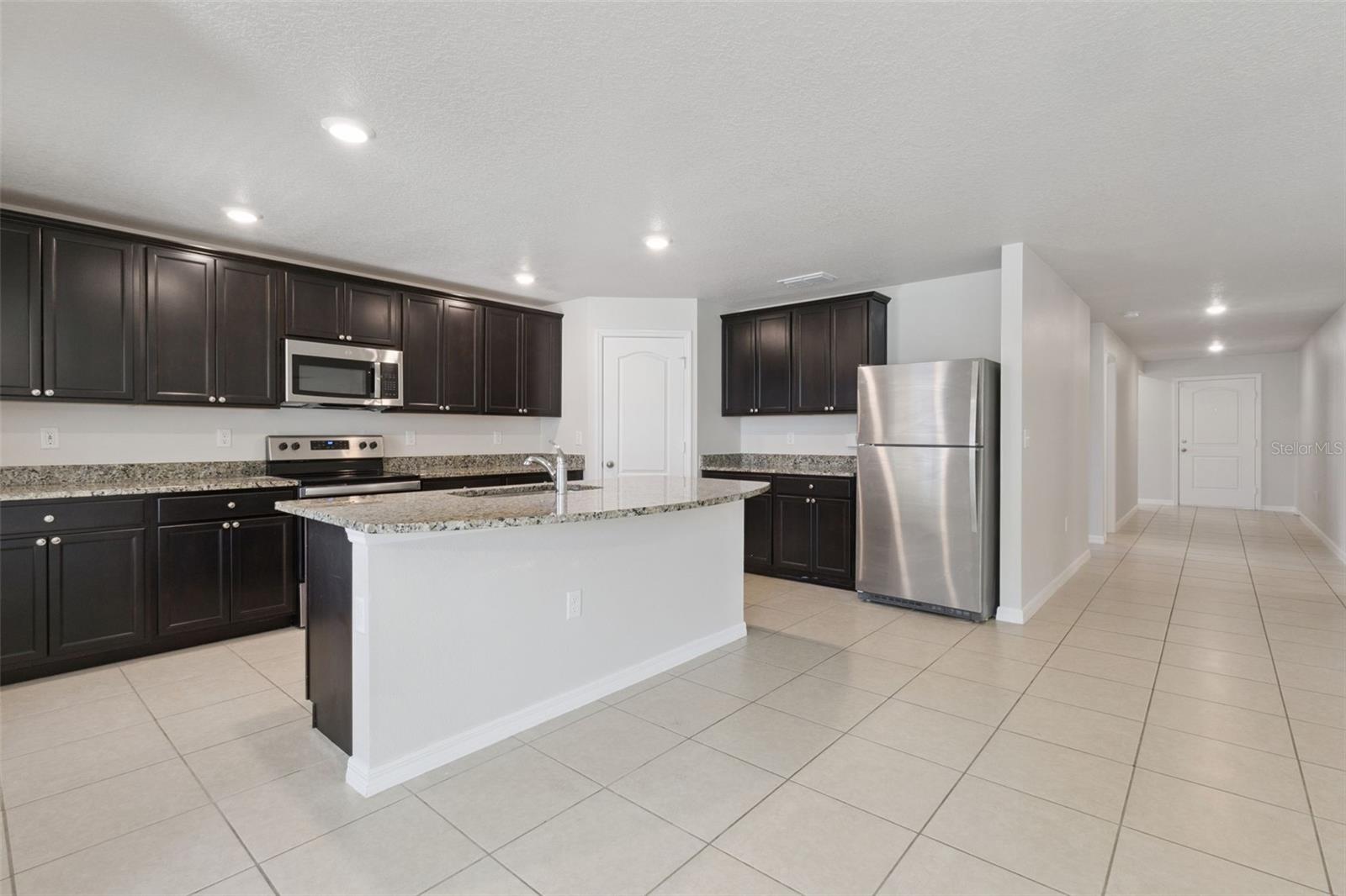 MEADOW RIDGE OF GRAND ISLAND - Residential