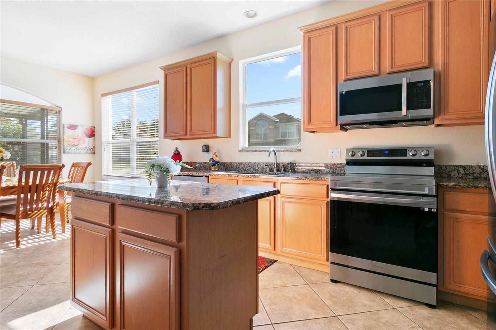 THE OAKS PLAT NO 2 - Residential