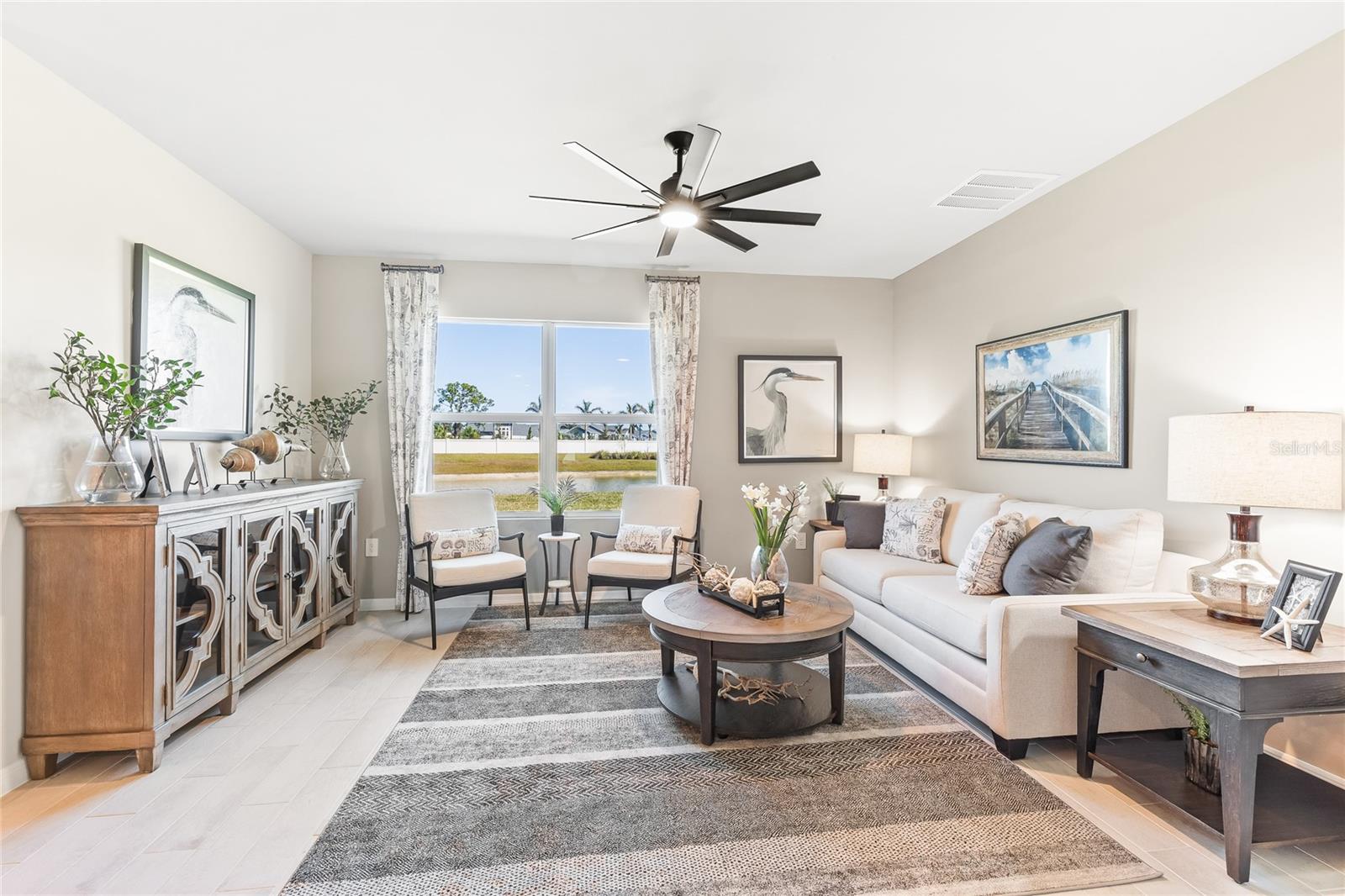 CORAL LAKES - CORAL CREEK - Residential