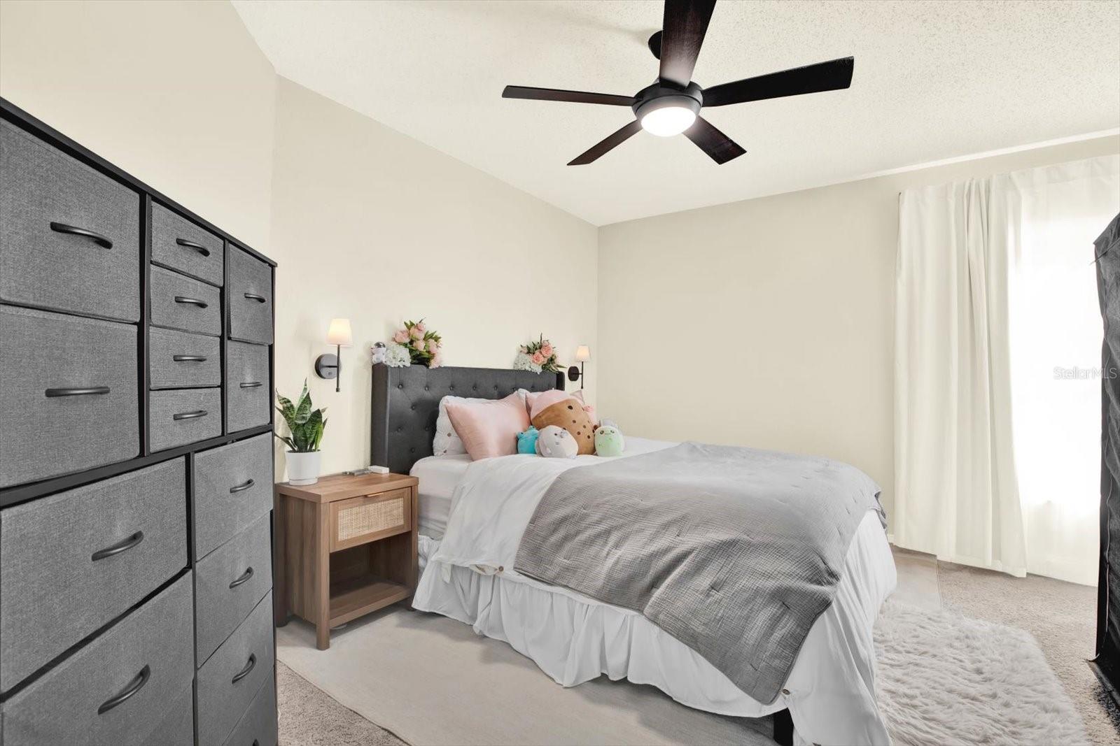 HODGES SHADY GROVE - Residential