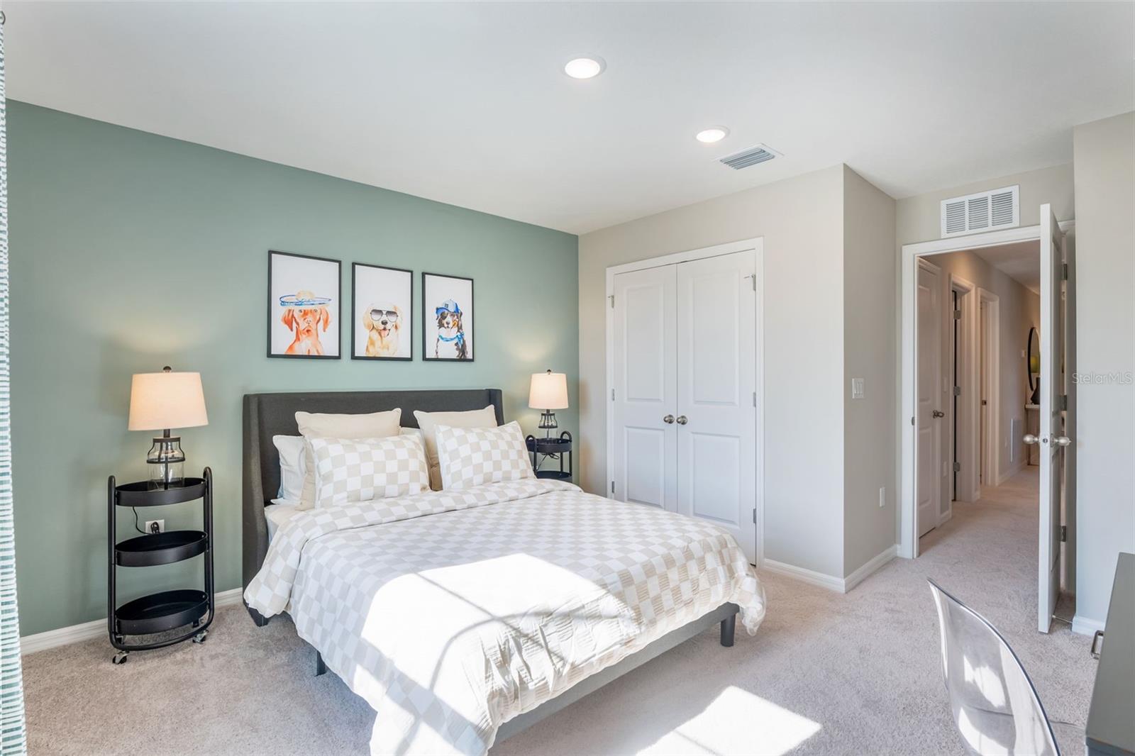 CONNORS COVE - Residential