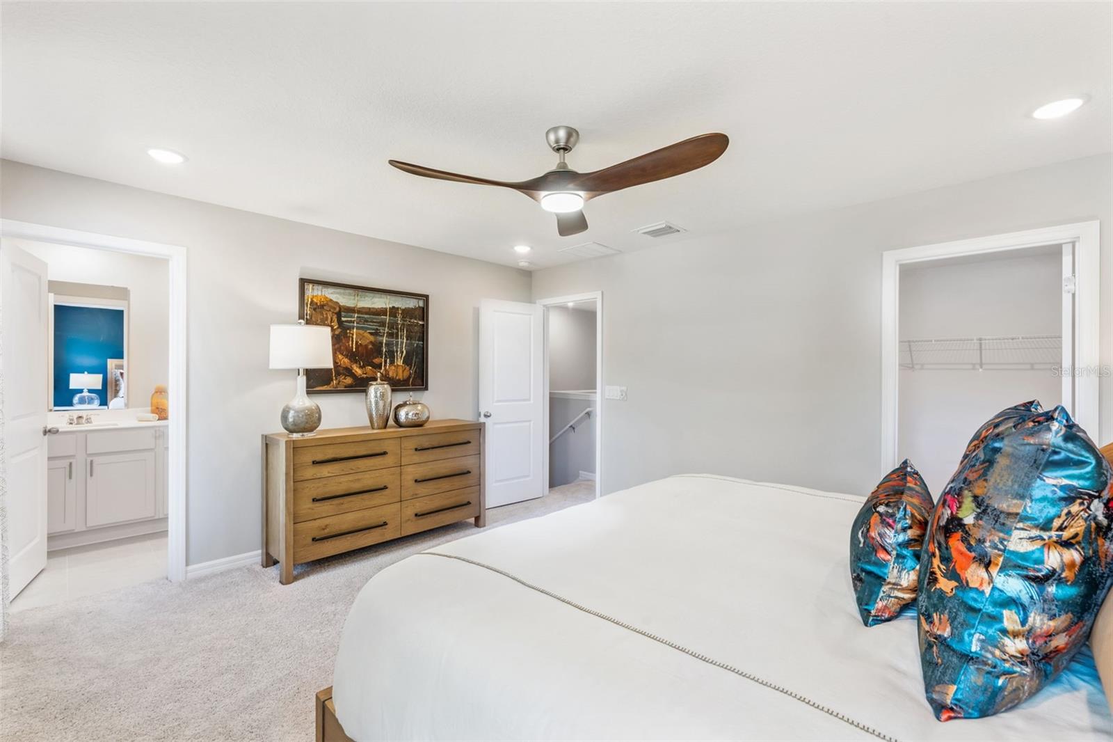 CONNORS COVE - Residential