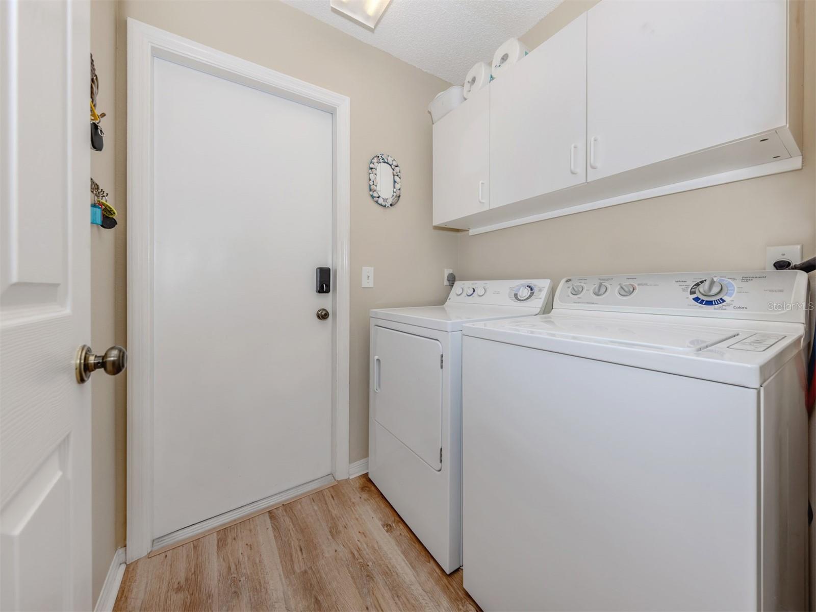 CLUBSIDE VILLAS - Residential