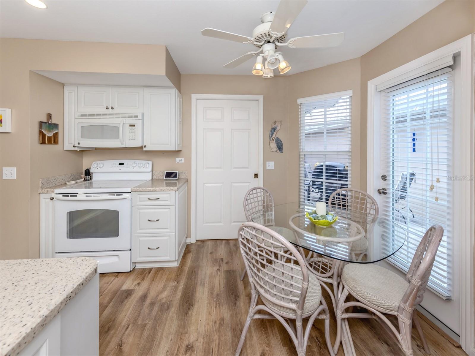 CLUBSIDE VILLAS - Residential