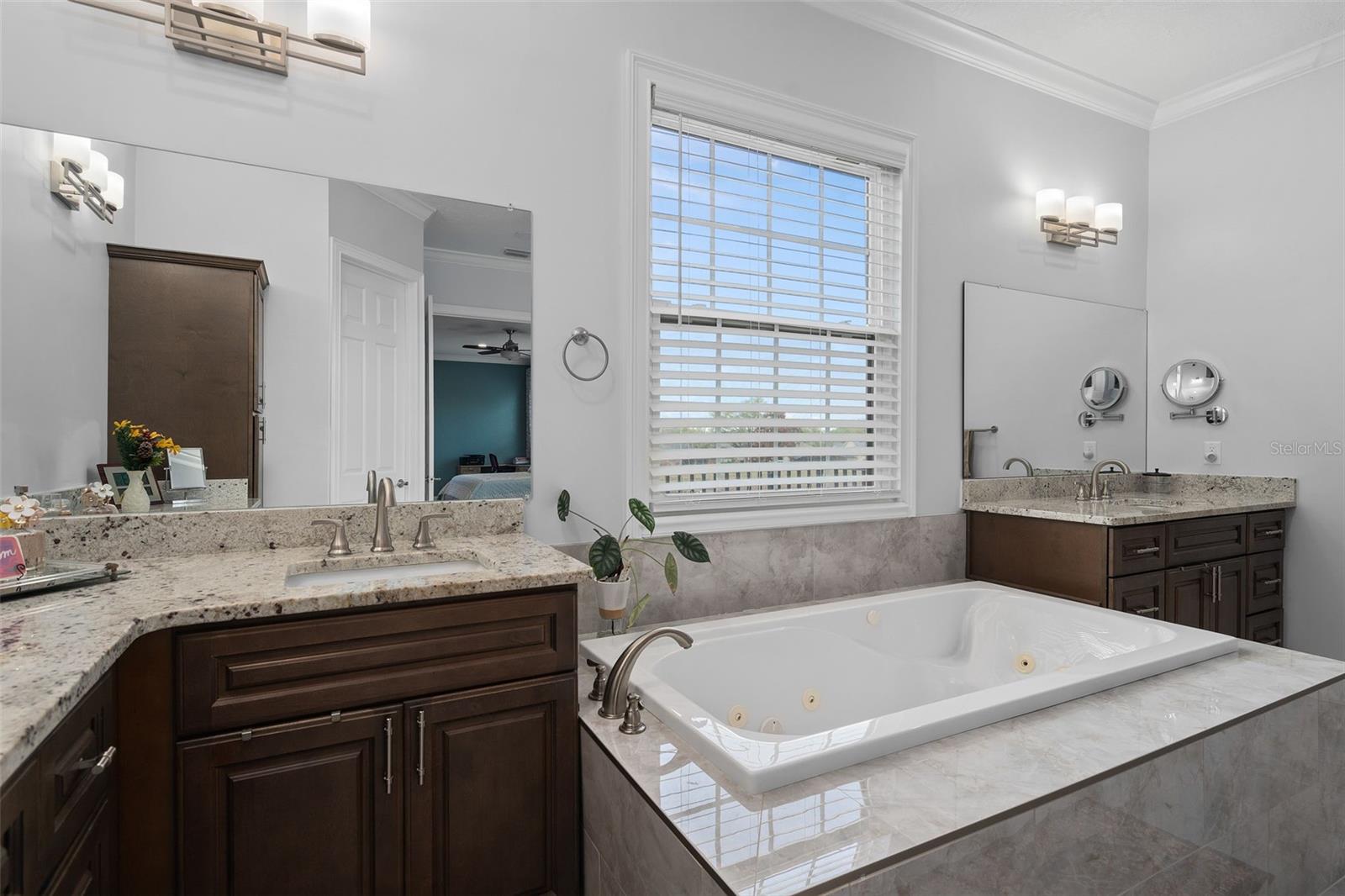 BALMORAL - Residential