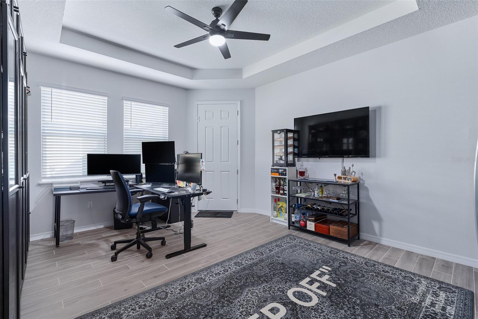 VICTORIA OAKS PH C - Residential