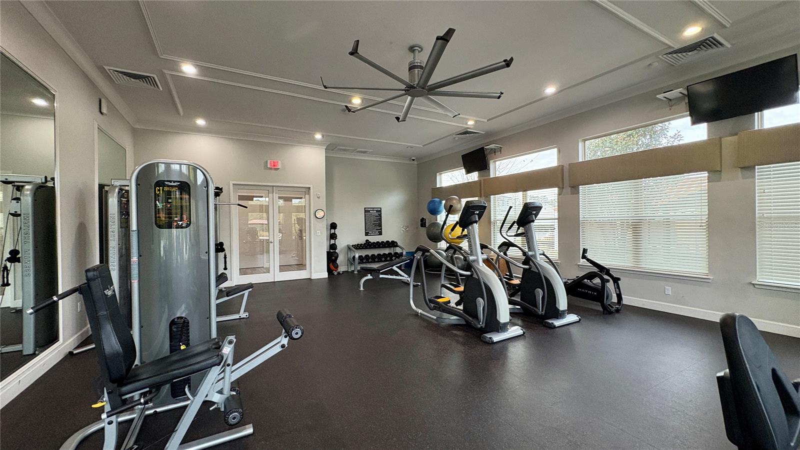 VICTORIA OAKS PH C - Residential