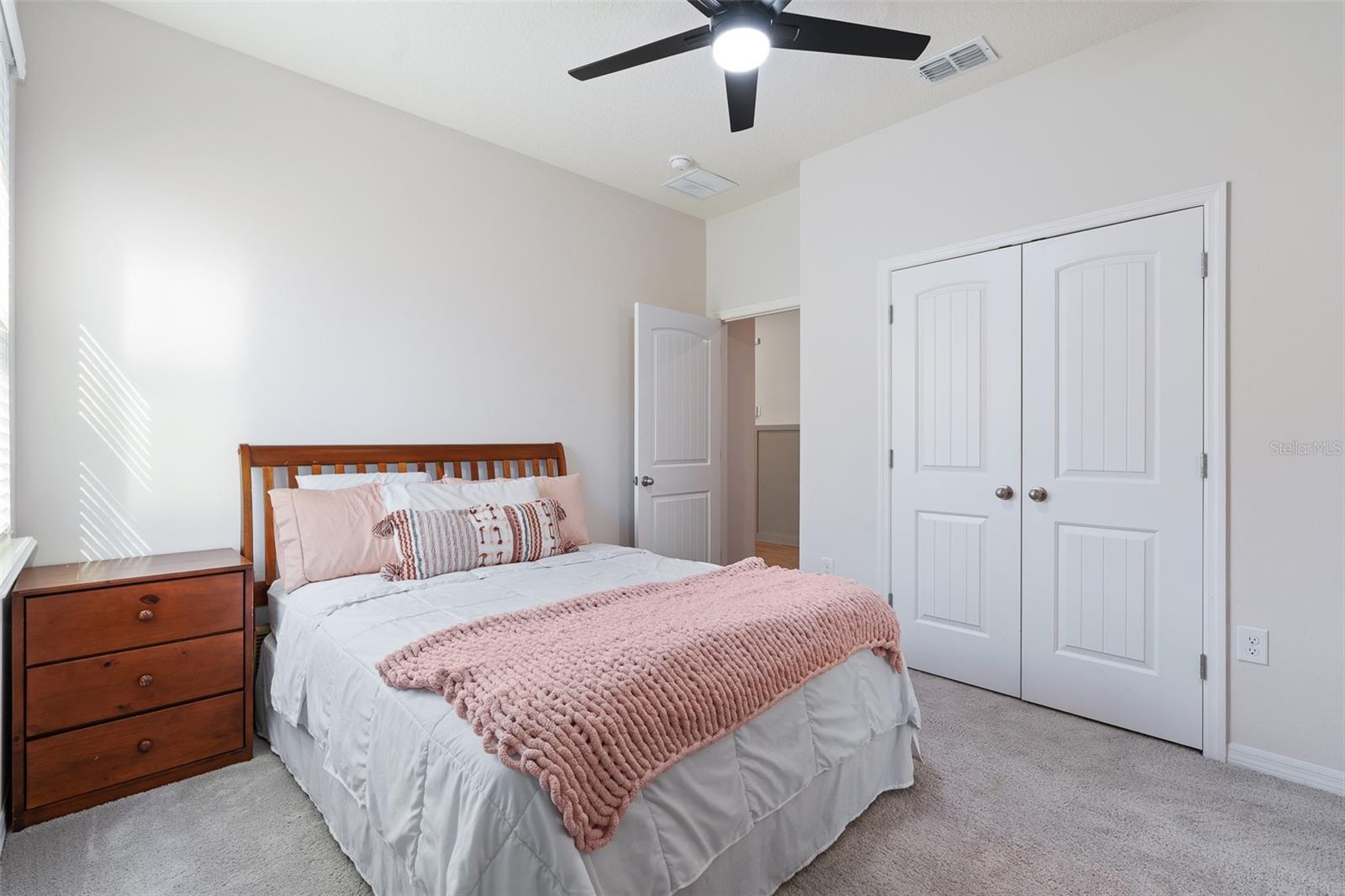 VICTORIA OAKS PH C - Residential