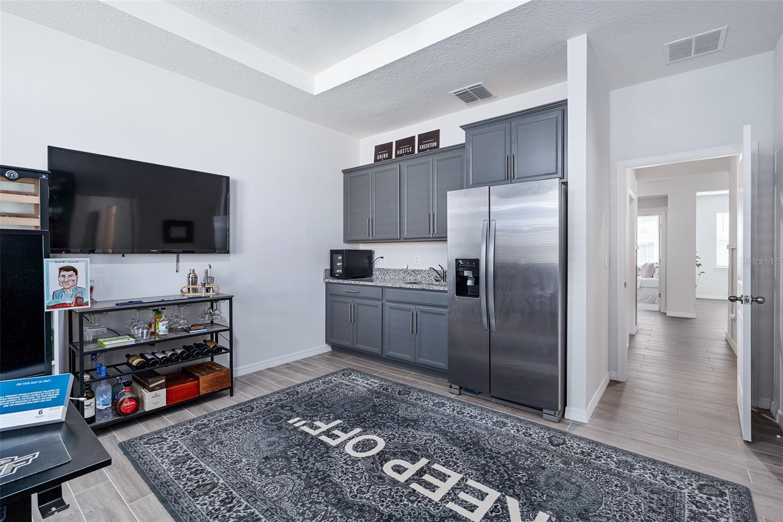 VICTORIA OAKS PH C - Residential