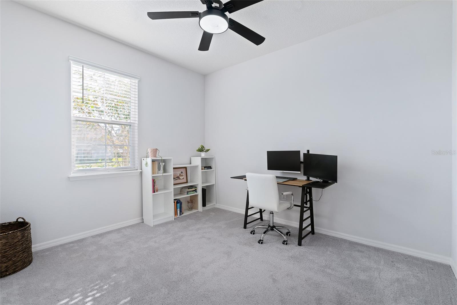 VICTORIA OAKS PH C - Residential