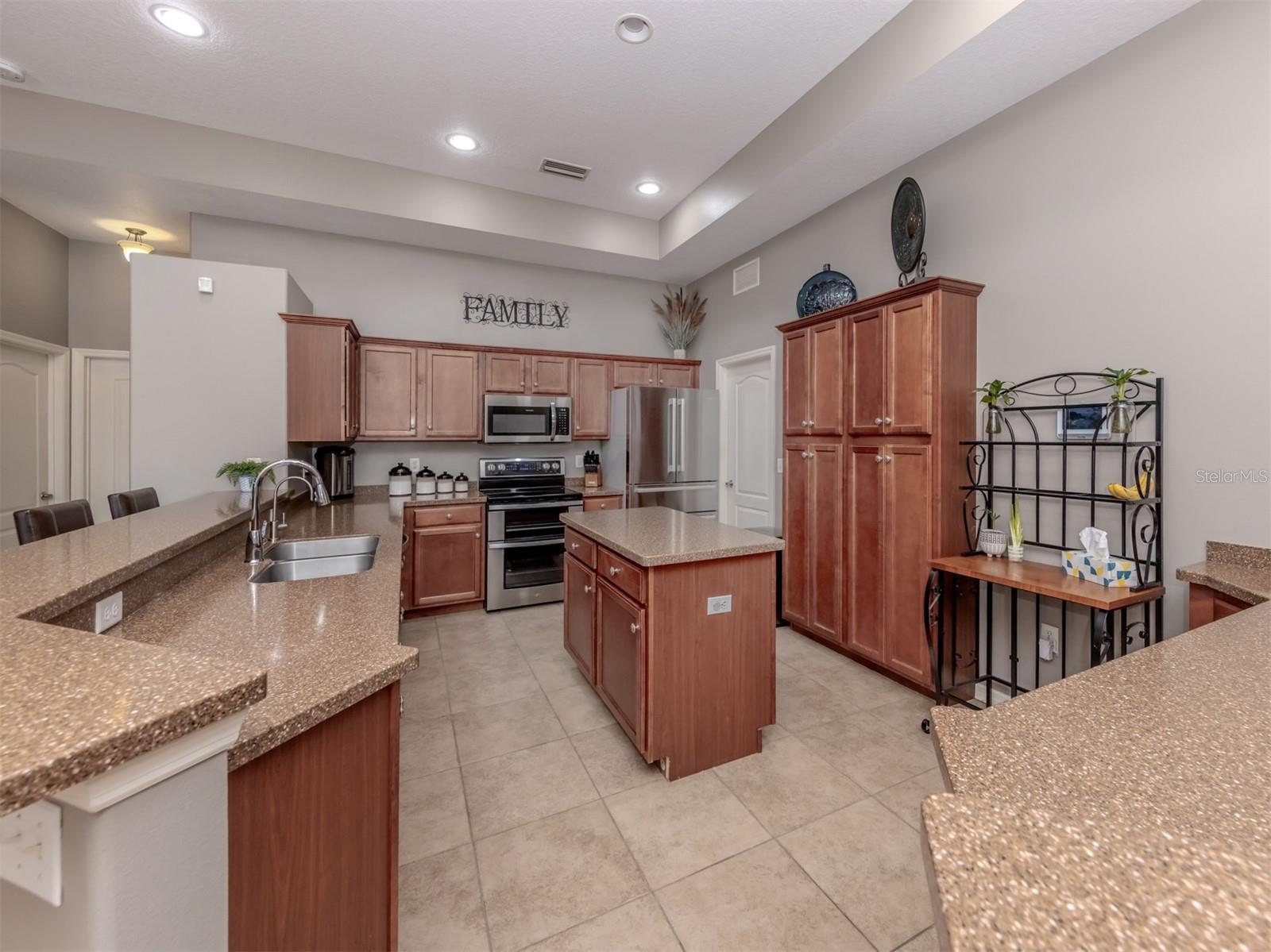 GOLDENS FIRST ADD - Residential