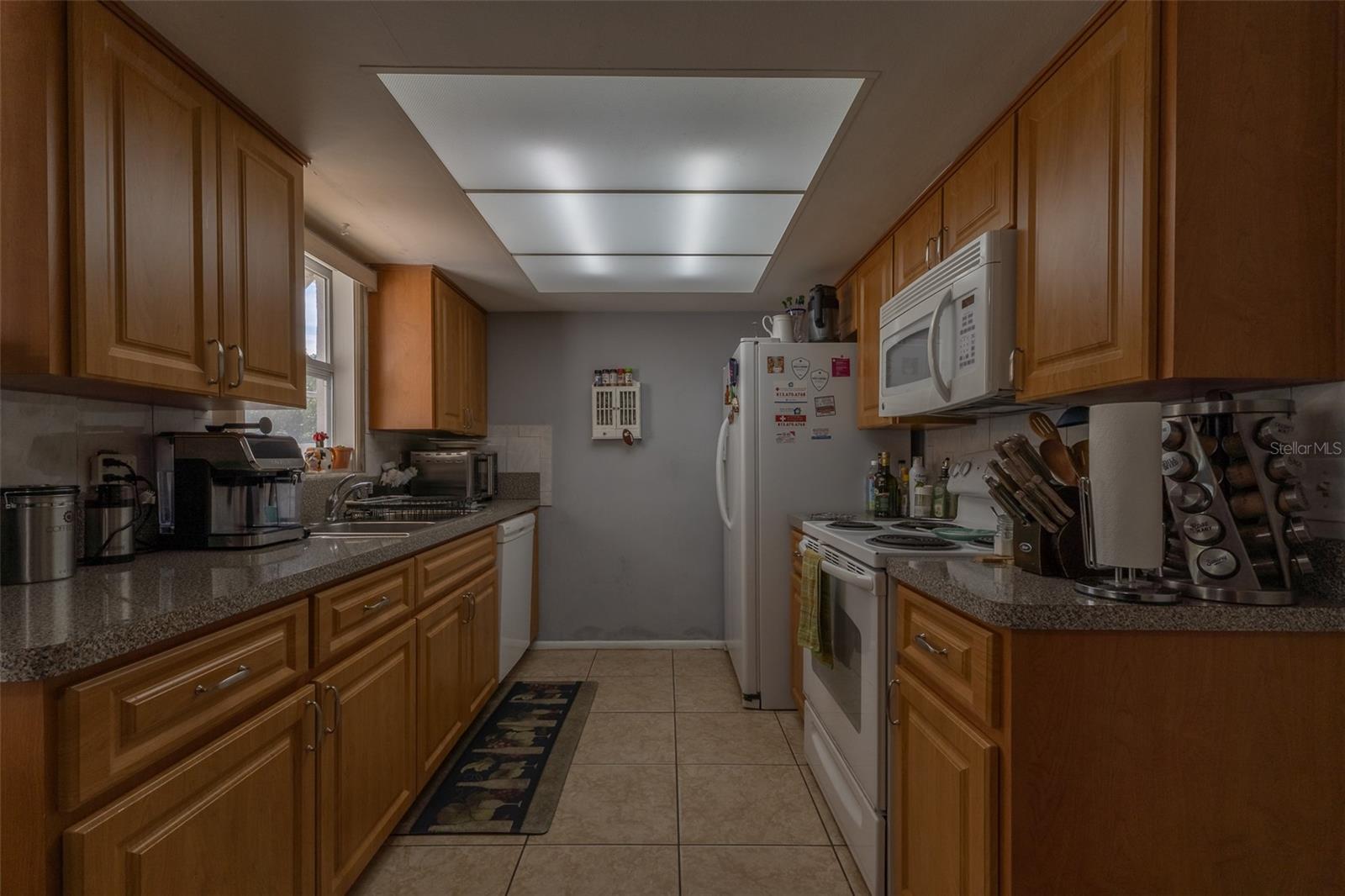 TANGLEWOOD TERRACE - Residential