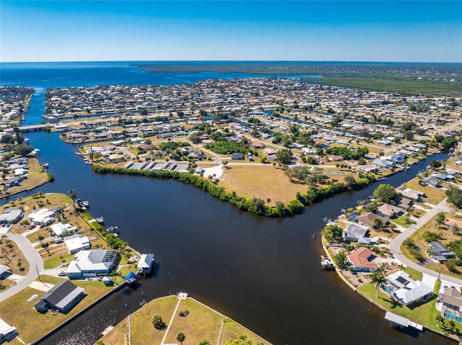 PORT CHARLOTTE SEC 006 - Land