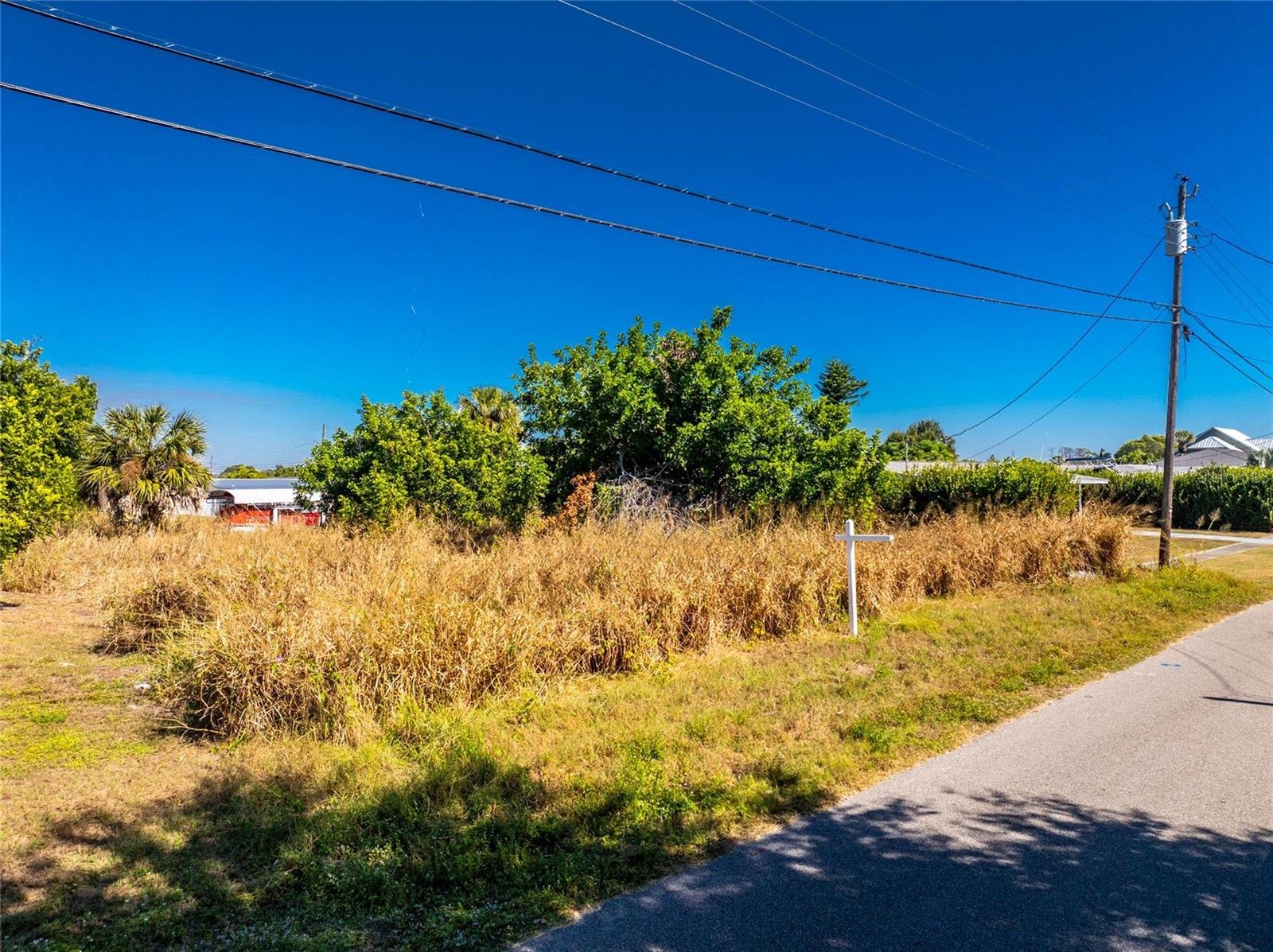 PORT CHARLOTTE SEC 006 - Land