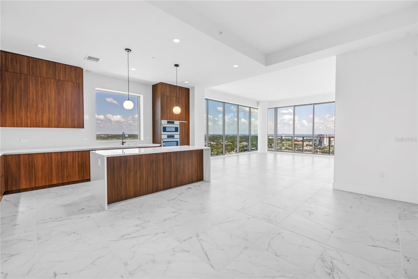 777 3RD AVENUE N 1703