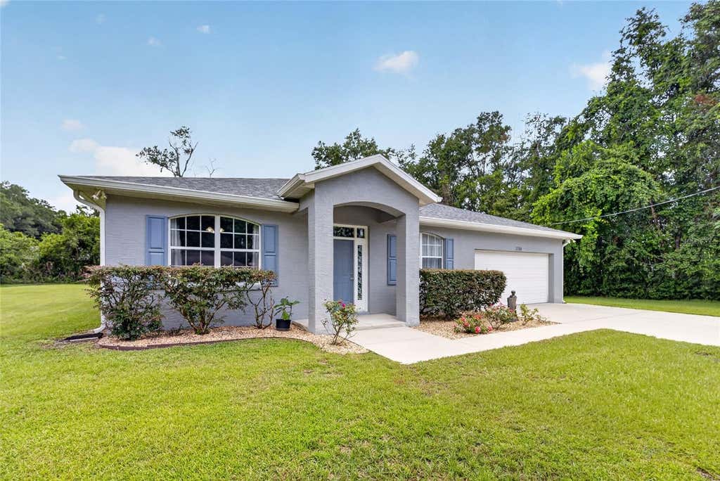 Photo of 3788 SE 133rd Place, Belleview, FL 34420 (MLS # OM726920)
