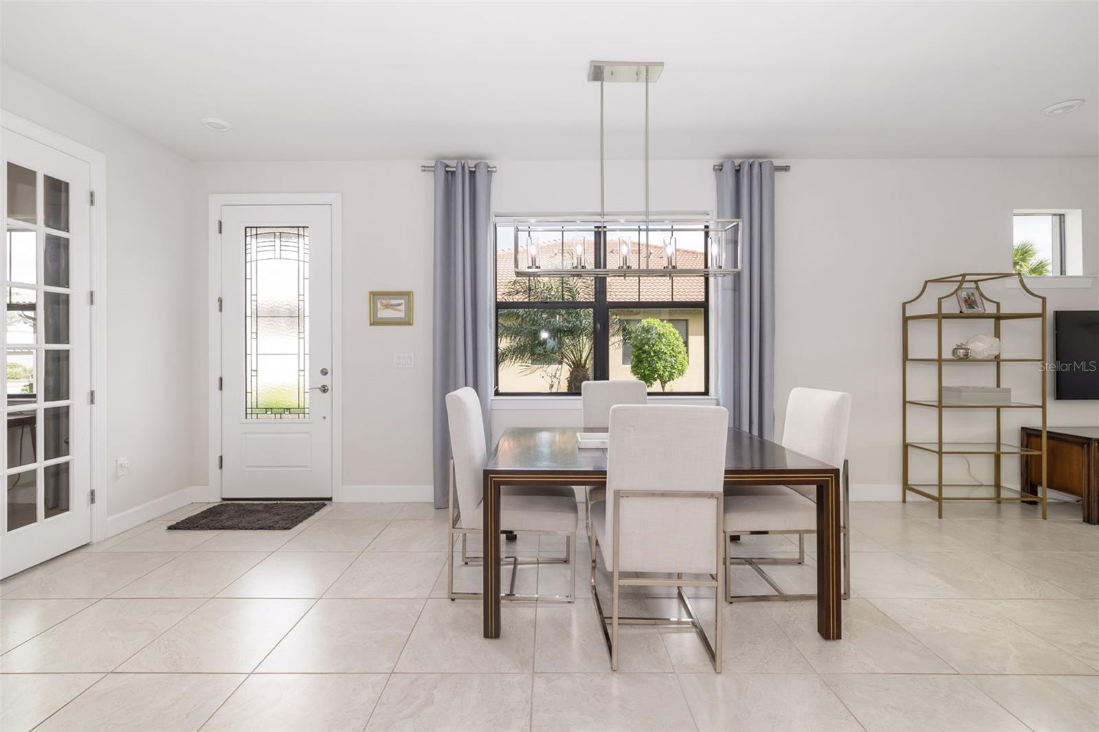 12314 MYRTLE BAY COURT, SARASOTA, FL, 34238 4 12314 MYRTLE BAY COURT