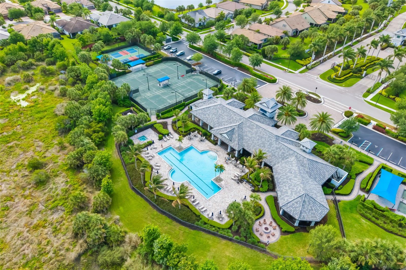 HAMMOCK PRESERVE ON PALMER RANCH - Residential